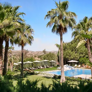 B Bou La & 4* Vinuela