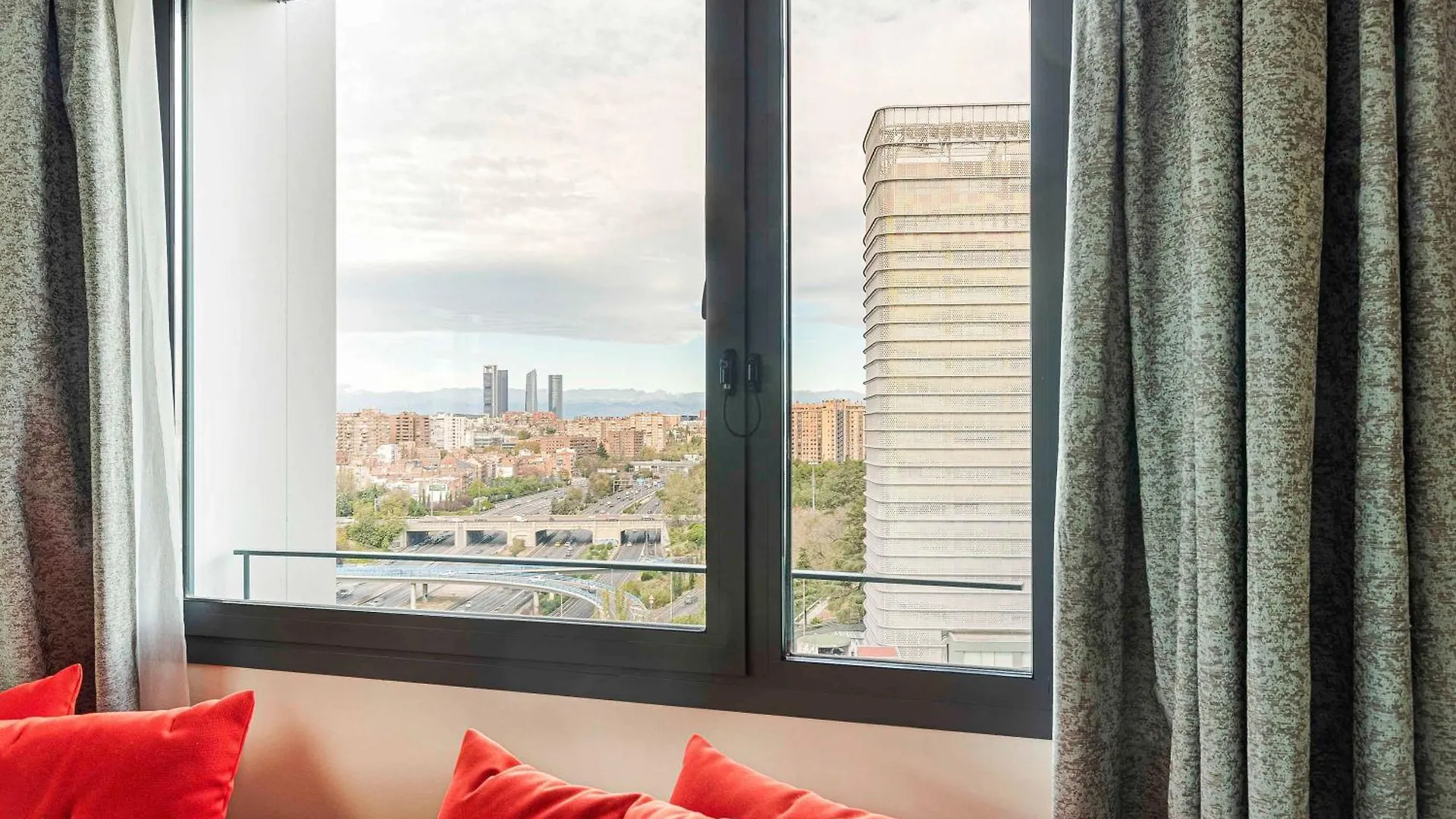 Novotel Madrid City Las Ventas 4*,  Spain